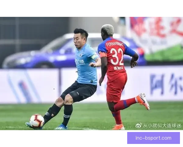 阿图尔重返佛罗伦萨中场核心位置状态全面回升