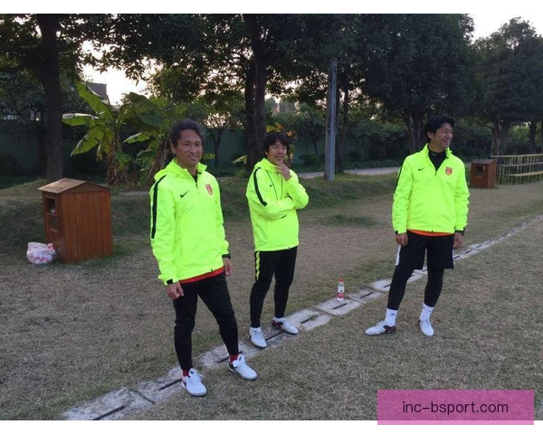青训教练外包还是自营，长期成本与培养质量需权衡
